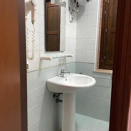 Riviera Village Family Otel Butera